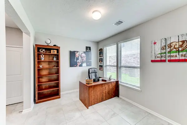 25307 Champion Ridge CT, Katy, TX 77493