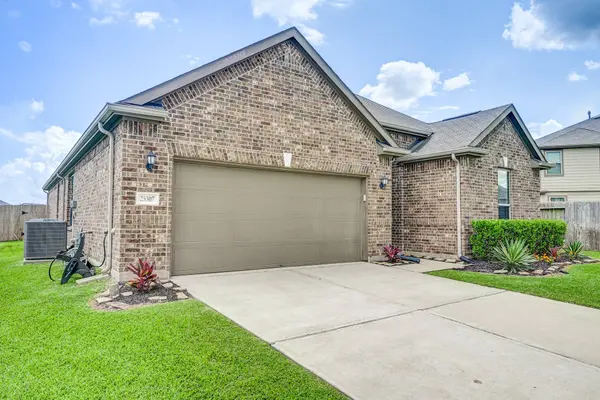 25307 Champion Ridge CT, Katy, TX 77493