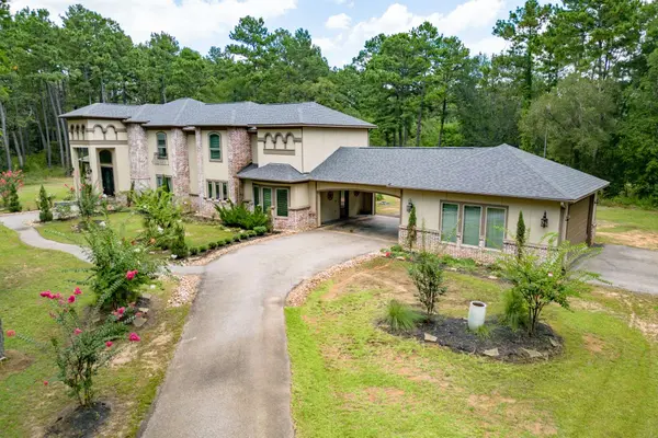 22932 Nichols Sawmill RD, Hockley, TX 77447