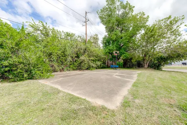 0 Schury LN, Houston, TX 77017