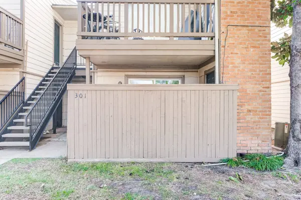 6001 Reims RD #301, Houston, TX 77036