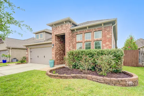 255 Dale Ridge LN, Dickinson, TX 77539