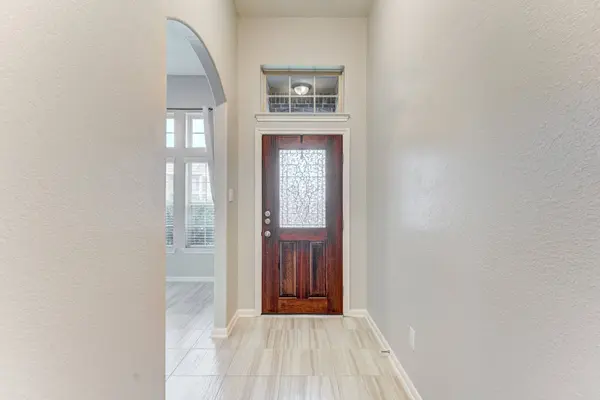 255 Dale Ridge LN, Dickinson, TX 77539