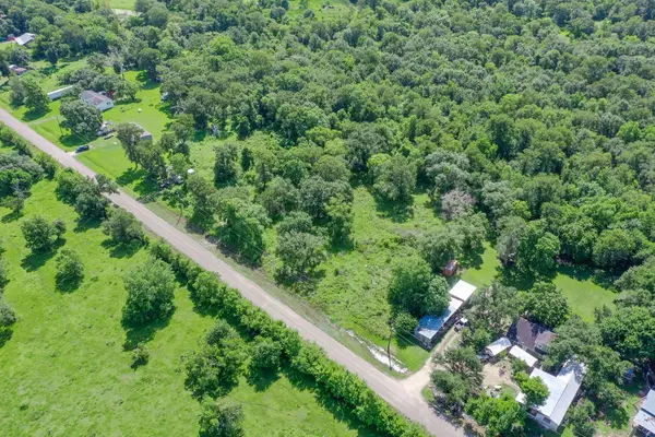 359 County Road 472, Sweeny, TX 77480