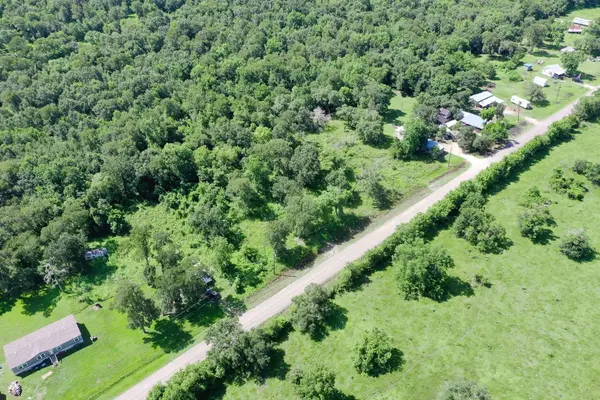 359 County Road 472, Sweeny, TX 77480