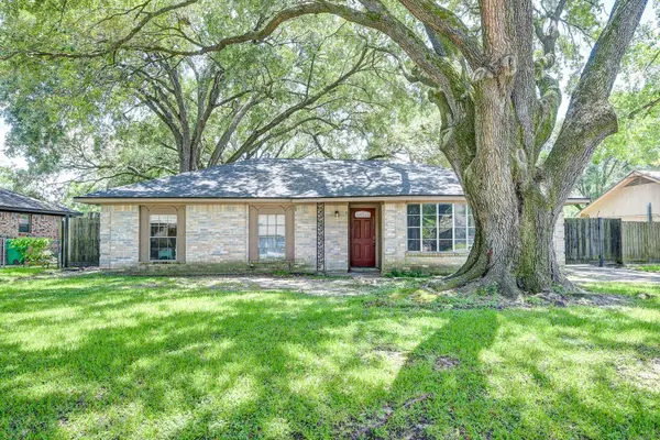 12419 Maxim DR, Houston, TX 77065