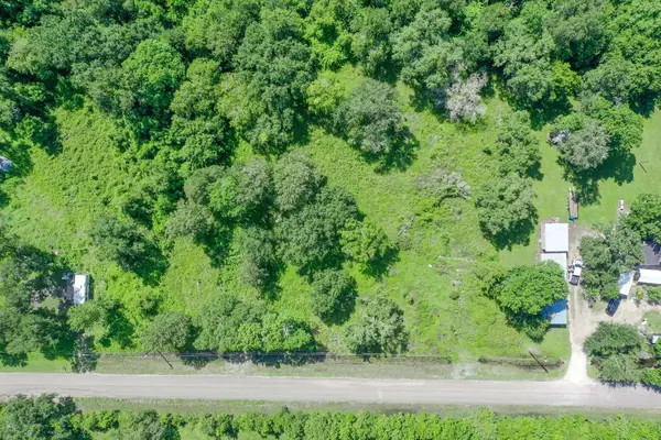 359 County Road 472, Sweeny, TX 77480