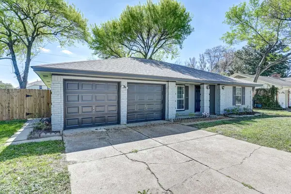 12415 Foxburo DR, Houston, TX 77065