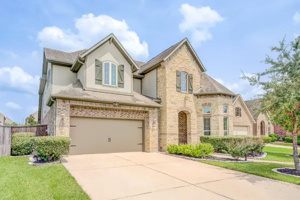 3543 Morning Hill CT, Pearland, TX 77584