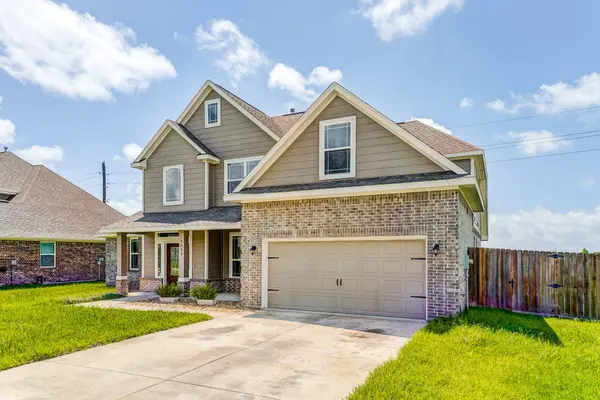 9626 Oaklawn DR, Baytown, TX 77523