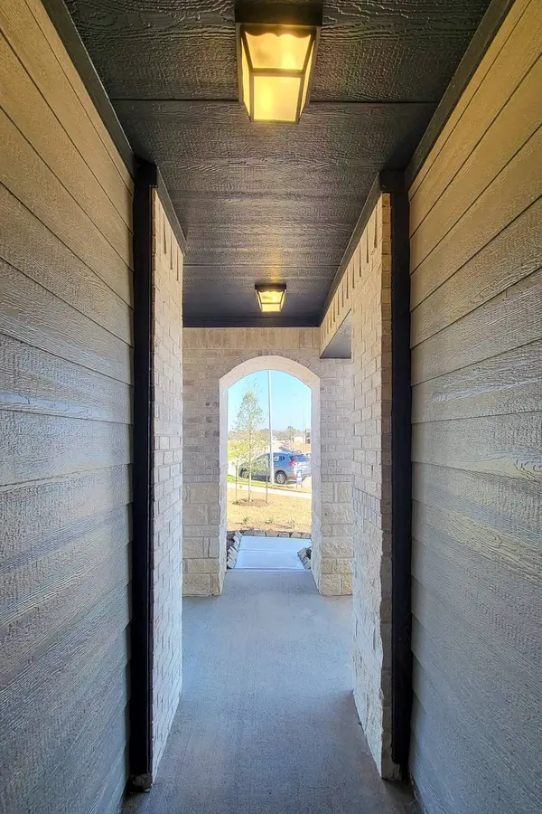25737 Damask DR, Magnolia, TX 77355