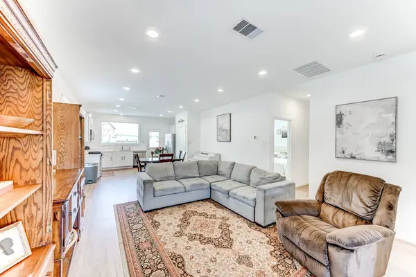 20901 Cropani Shadow DR, New Caney, TX 77357