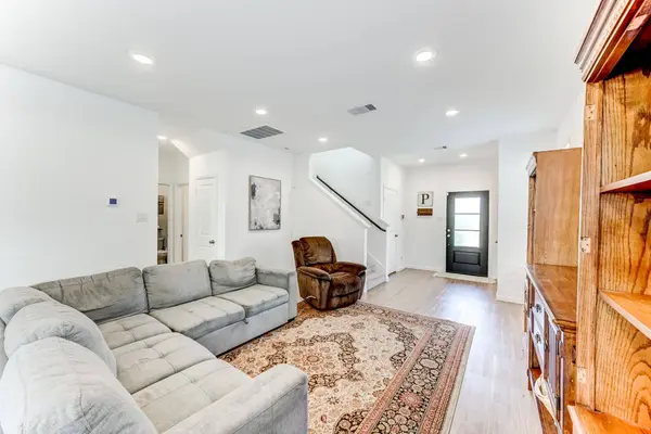 20901 Cropani Shadow DR, New Caney, TX 77357