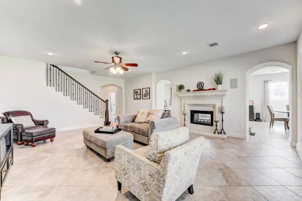 13502 Sorghum DR, Rosharon, TX 77583