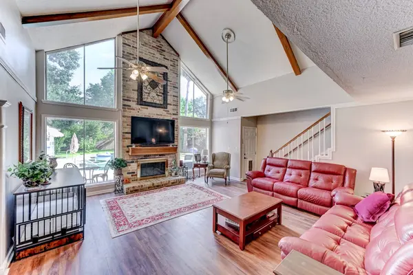 16310 Acapulco DR, Jersey Village, TX 77040