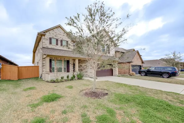 10739 Cliffs View DR, Rosharon, TX 77583
