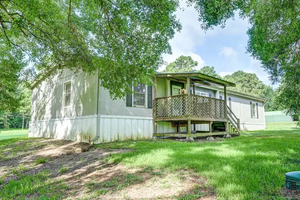 418 County Road 643, Kenefick, TX 77535