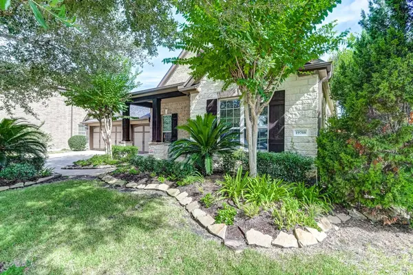 19708 N San Gabriel River CIR, Cypress, TX 77433