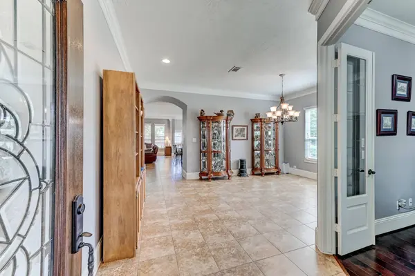 19708 N San Gabriel River CIR, Cypress, TX 77433