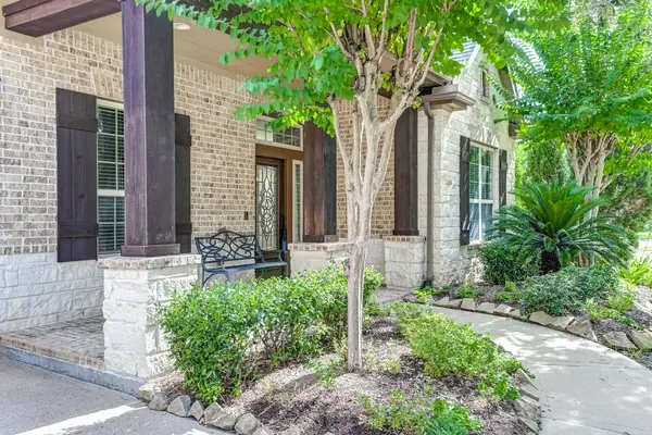 19708 N San Gabriel River CIR, Cypress, TX 77433