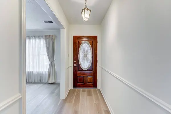 3334 Spring Valley RD, Houston, TX 77080
