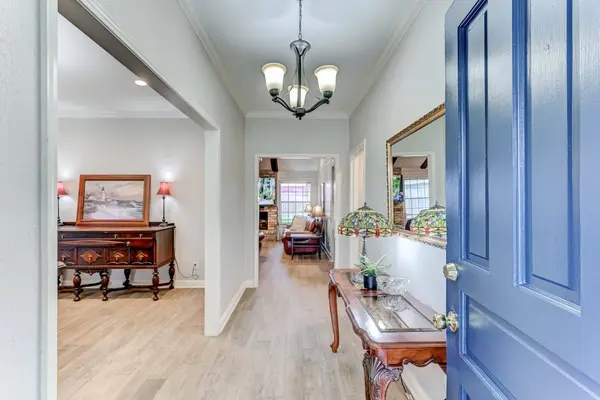 12906 Advance DR, Houston, TX 77065