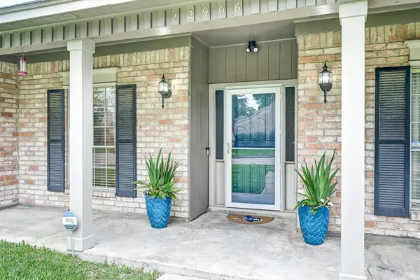 12906 Advance DR, Houston, TX 77065