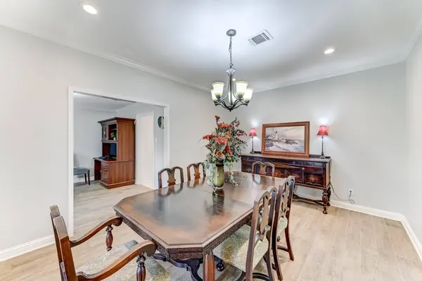 12906 Advance DR, Houston, TX 77065