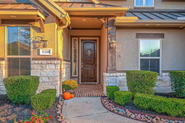 11218 Spoke Hollow Creek LN, Cypress, TX 77433