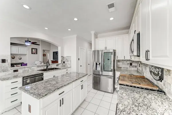 19227 Hikers Trail DR, Humble, TX 77346