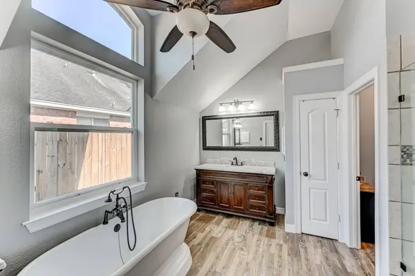 19227 Hikers Trail DR, Humble, TX 77346