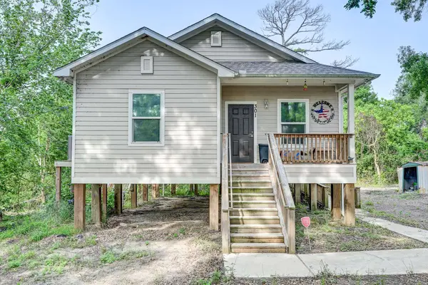 301 Bayou DR