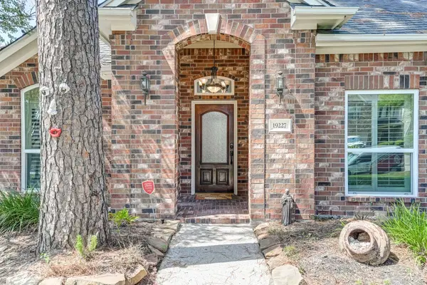 19227 Hikers Trail DR, Humble, TX 77346