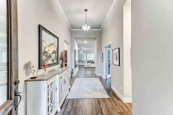 404 Summit Ridge CT, Willis, TX 77318