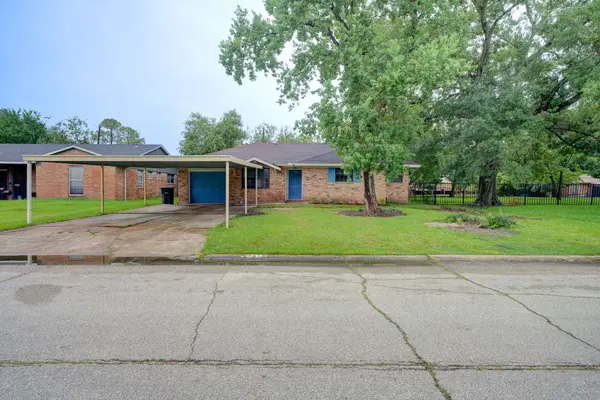 5535 Elm Springs DR, Houston, TX 77048