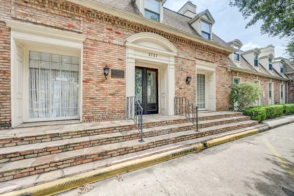 2727 Briarhurst DR #25, Houston, TX 77057