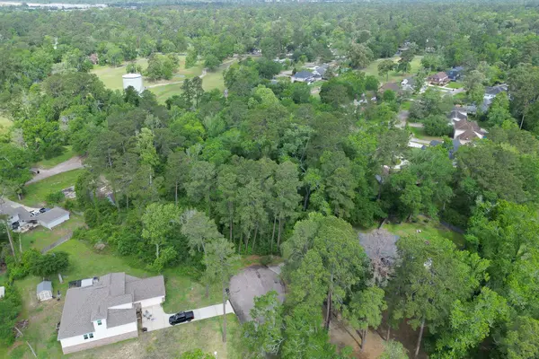 0 Roanoke DR, Conroe, TX 77302