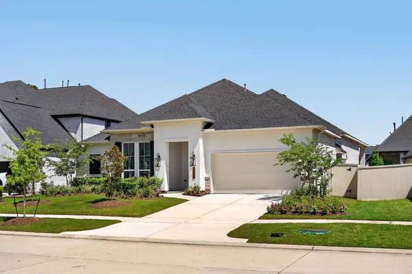 40028 Belted Kingfisher CT, Magnolia, TX 77354