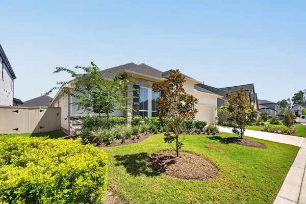 40028 Belted Kingfisher CT, Magnolia, TX 77354