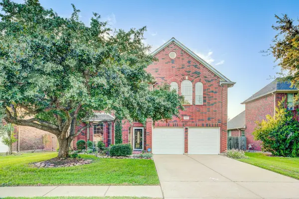 2706 Sun Beam CT, Pearland, TX 77584