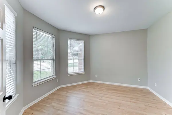 10715 Glenda Kay DR, Houston, TX 77065