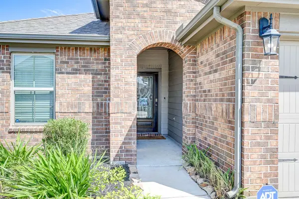 18306 Arcola Bay LN, Richmond, TX 77407