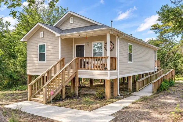 301 Bayou DR
