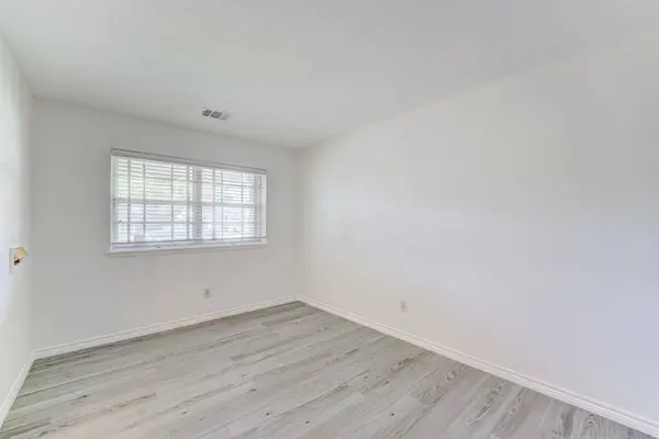 4812 Ivy ST, Pasadena, TX 77505