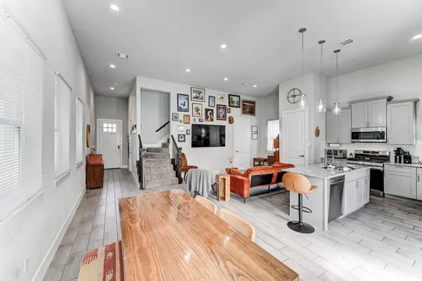 4806 Wilmington ST, Houston, TX 77033