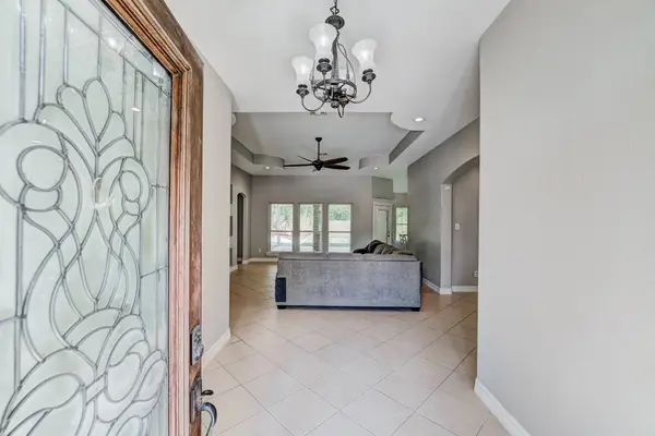 362 Smith ST, Clute, TX 77531