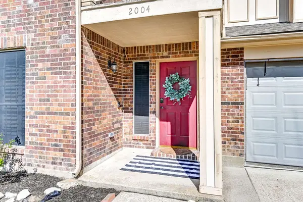 2004 Saber CT, League City, TX 77573