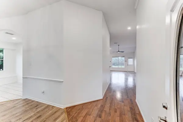 3111 Elkdale DR, Houston, TX 77082