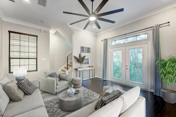 4118 Bonner View LN, Houston, TX 77007