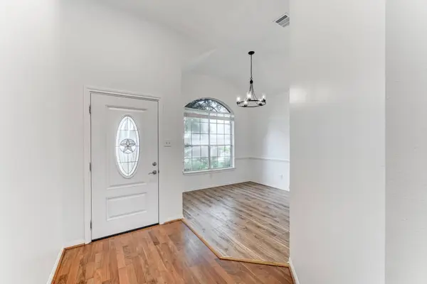 3111 Elkdale DR, Houston, TX 77082